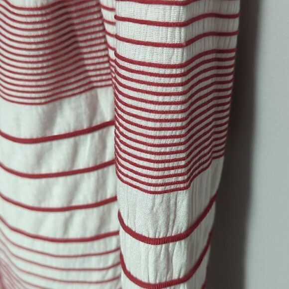 Sanctuary Pink and White V Neck Blouse - Picture 3 of 7